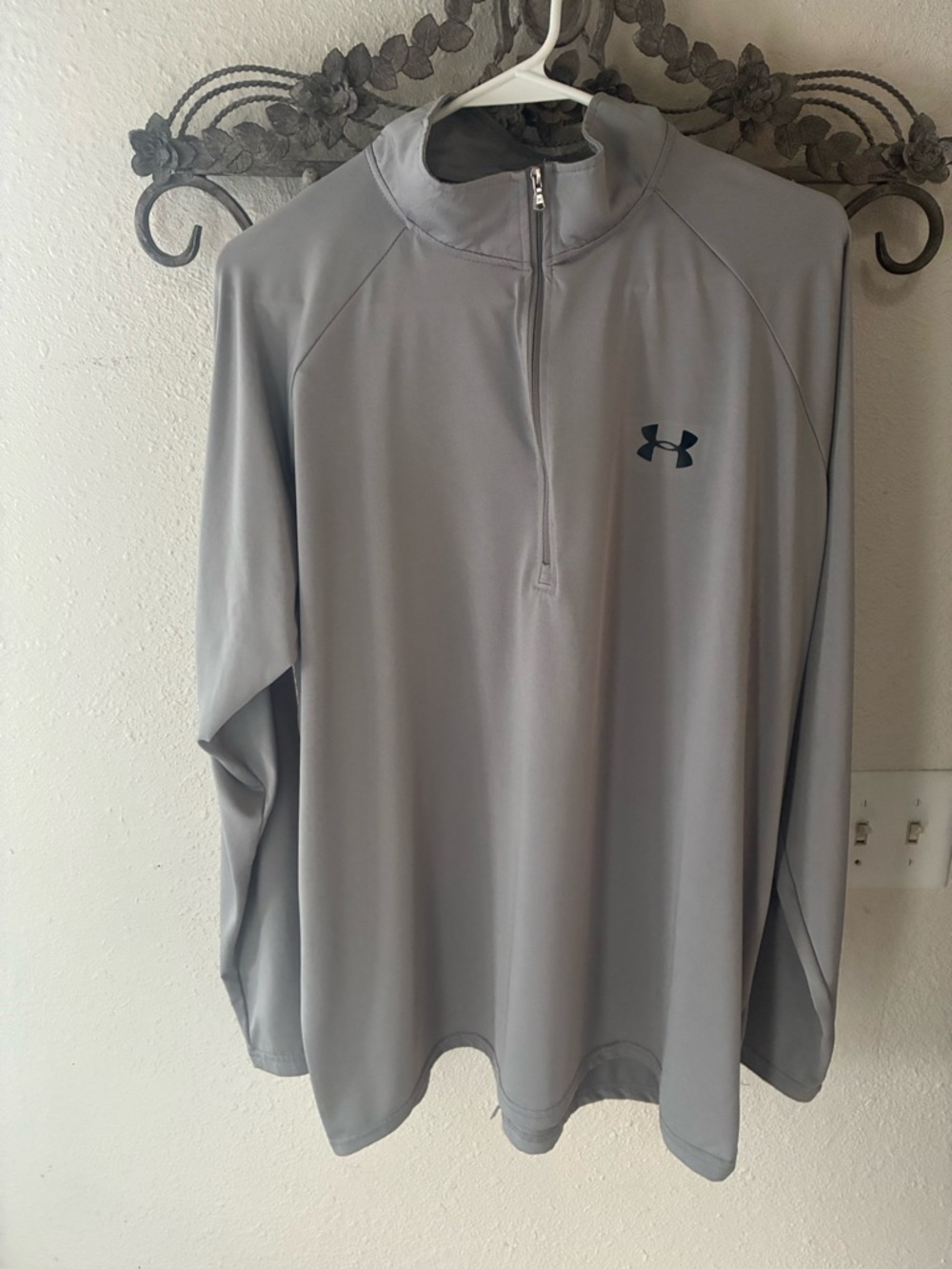 Under Armour Heat Gear Loose Fit Quarter Zip Pullover